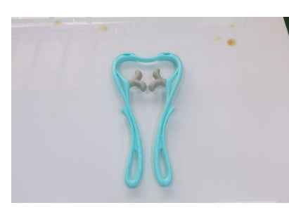 Multifunctional Neck Massager Tool - Six-Wheel Pain Relief and Relaxation